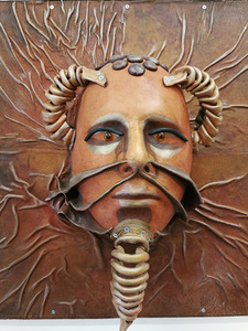 Odeta Juodsnukytė. Dekoratyvinės skulptūros „Zoo pop trofėjai“