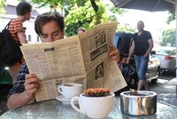 Juozas Laivys (LT) „Senas laikraštis“