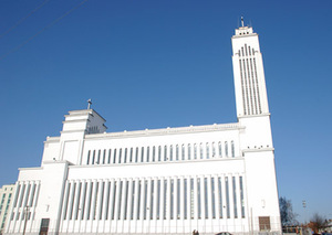 Kaunas Christ's Resurrection Church (Žemaičių str. 31a). Architect K. Reisonas, 1933-1940. S. Knezekytė' photo from kaunoarkivyskupija.lt