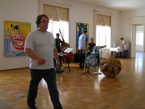 „Menamos istorijos. Figūra“. Parodos kuratorius L. Liandzbergis. Autorės nuotr.