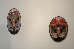 „1981/03/09“, 2011 m., 2x(90x60cm), karoliukai, peyote vėrimas.