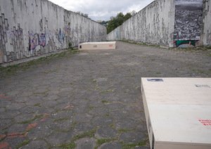 Horst Hoheisel ir Andreas Knitz. „Perdirbta atmintis“. 2017 m.