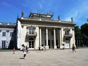 Lazienkų parko rūmai ant vandens, Varšuva, Lenkija. Autoriaus nuotr.