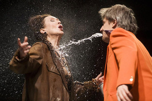 Nelė Savičenko spektaklyje „Lilijomas“. D.Matvejevo nuotr. iš LNDT archyvo Nelė Savičenko spektaklyje „Lilijomas“. D.Matvejevo nuotr. iš LNDT archyvo