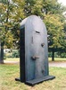 UŽ DURŲ. 2004, metalas, h - 250. UŽ DURŲ. 2004, metalas, h - 250.